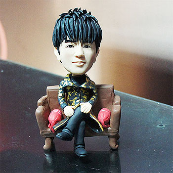 伯爵公仔訂做(含椅子)